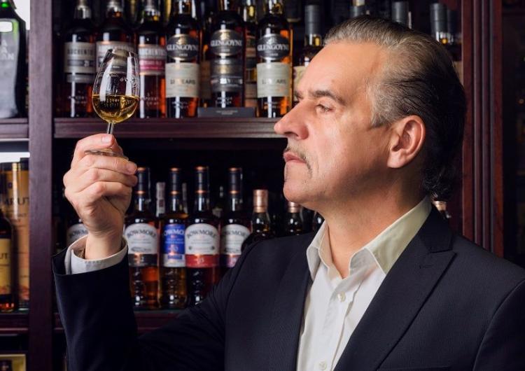 Polacy spożywają coraz więcej whisky 